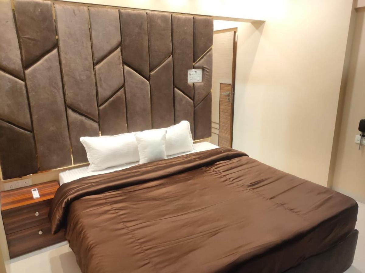 Osi Apartments Bandra West 孟买 外观 照片